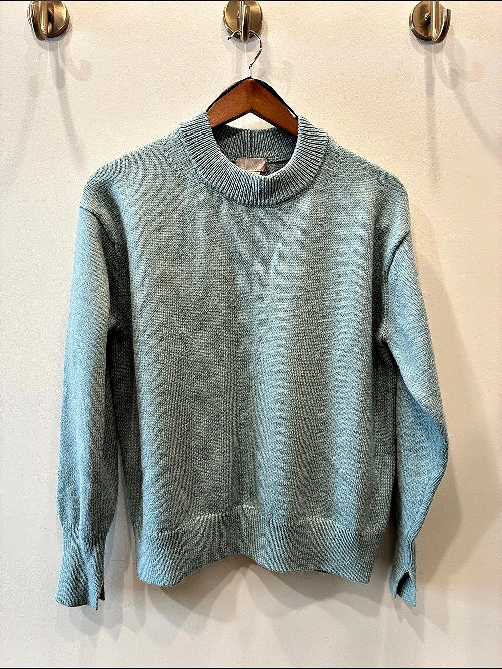 H&M Knit Crewneck Light Blue Sweater / Size Large